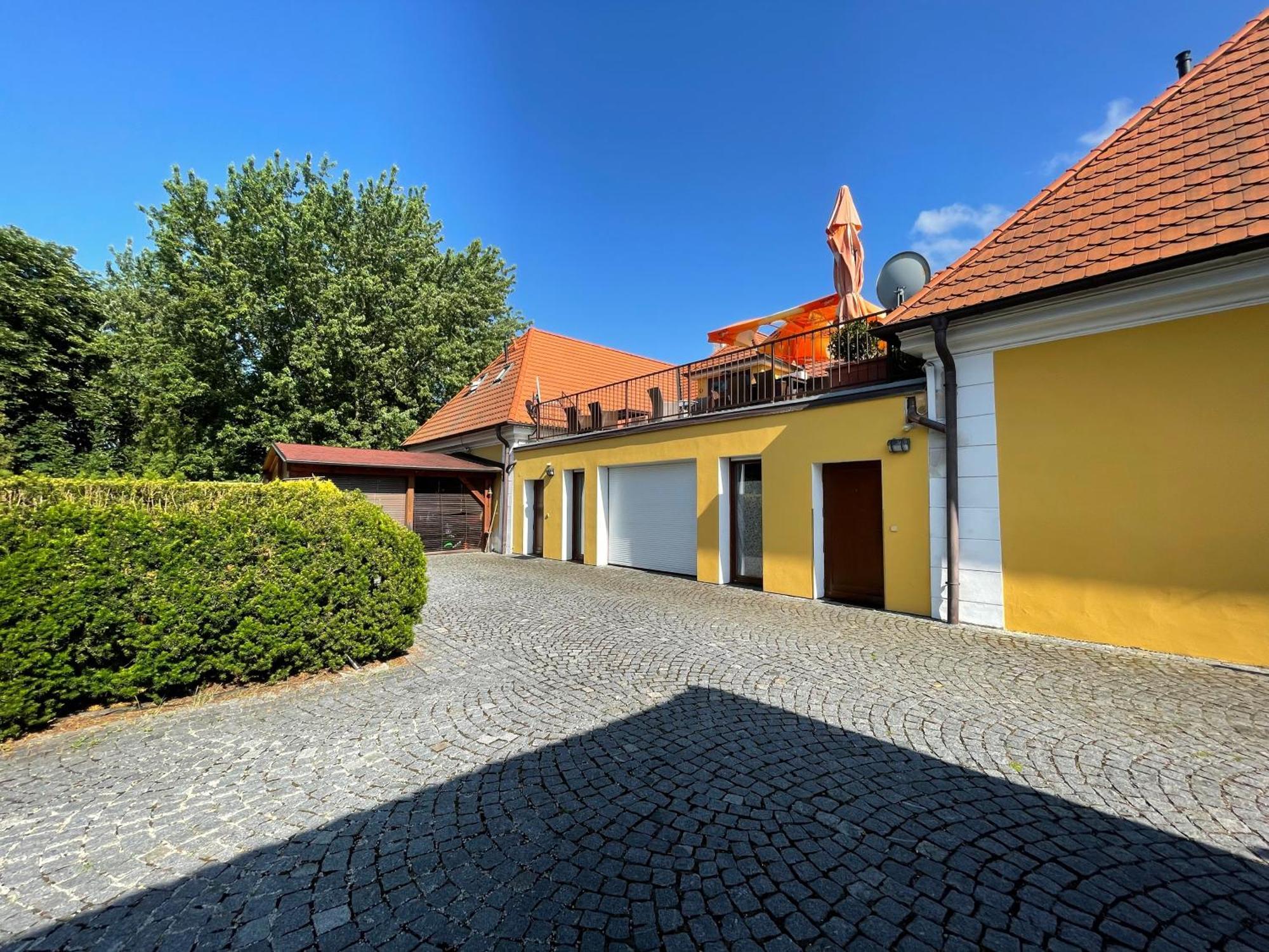 Historicky Dum U Lazni Apartment Trebon Exterior photo
